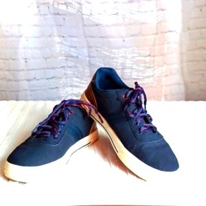 LEVI'S  Y2K  Blue‎ Jean Logo Canvas  Sneakers  Size 6 M